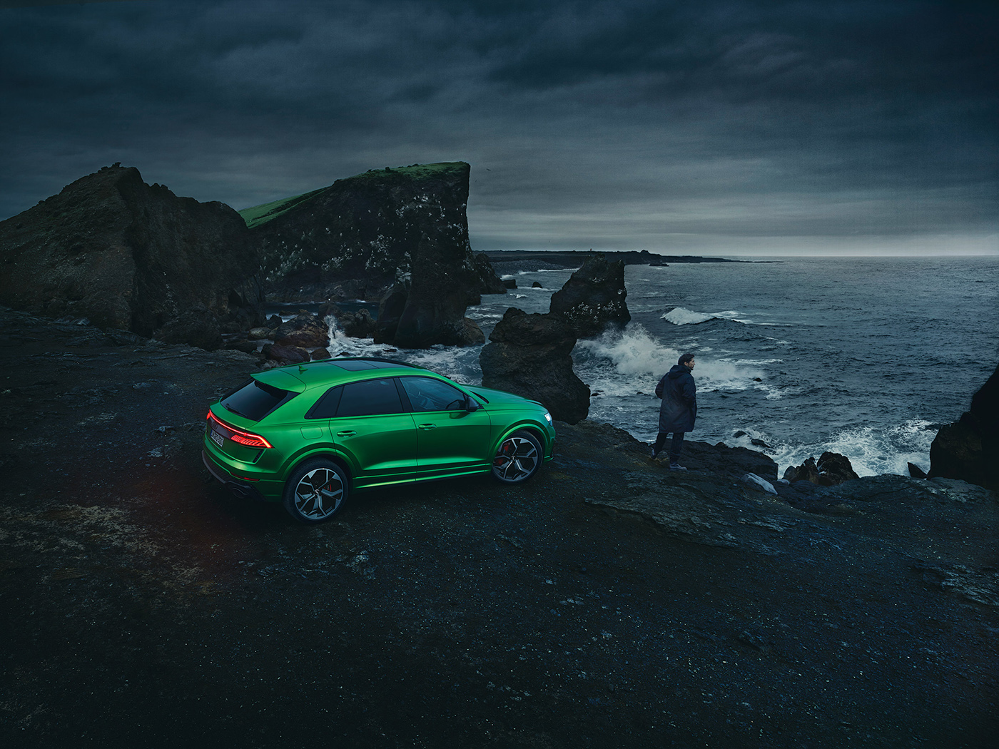 AUDI_RSQ8_heandme_014