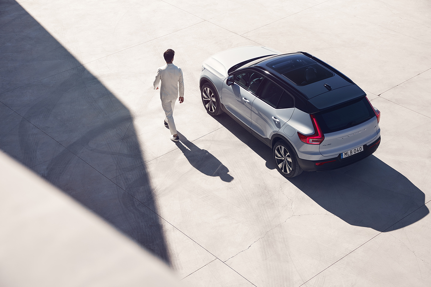 VOLVO_XC40_RECHARGE_1_JOHALL024